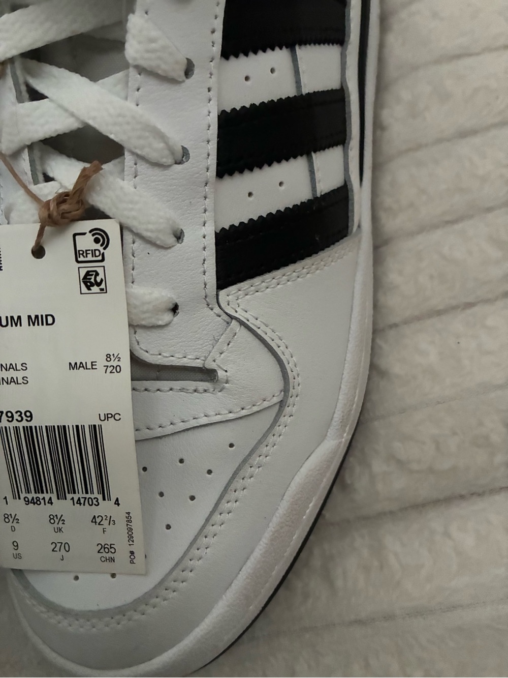 Adidas Forum Mid Cloud Sneakers NWT - Picture 2 of 5